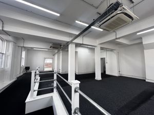 High Street - click for photo gallery